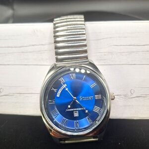 New Men's Stauer Watch